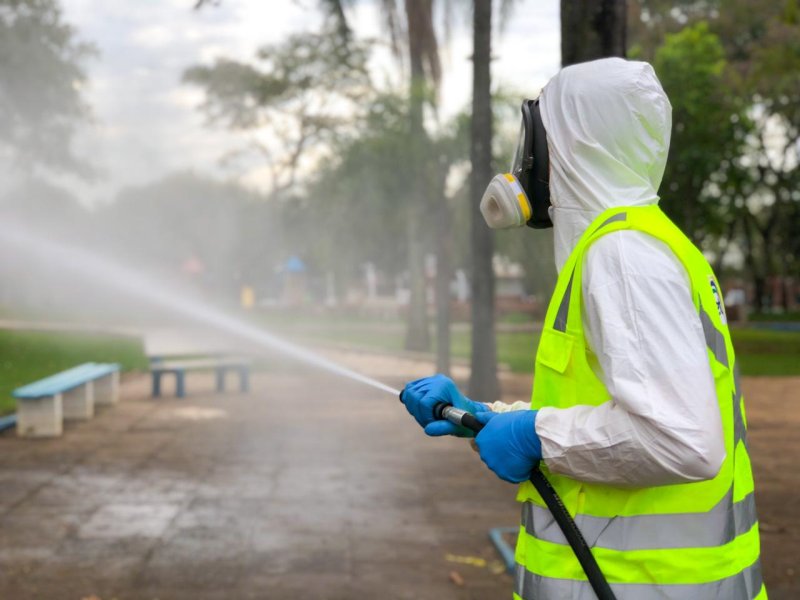 REALIZADA SANITIZAÇÃO NAS RUAS DA CIDADE